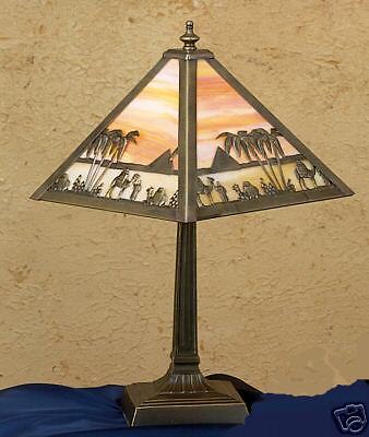 CAMEL Pyramid 18 TIFFANY STYL Stained Glass Table Lamp  