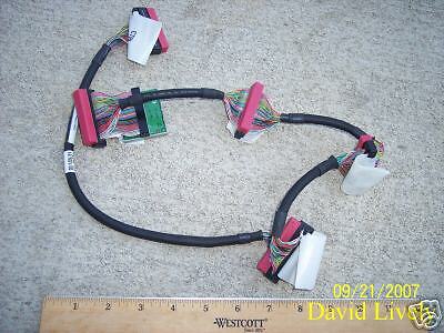 DELL YC245 POWEREDGE SCSI CABLE CN 0YC245 68PIN 34  