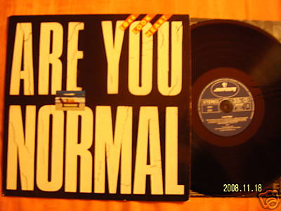10 CC – Look hear / Are you normal · LP mit Lyric-Innersleeve und Poster (1980)